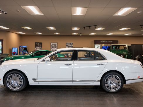 Used 2013 Bentley Mulsanne image 7