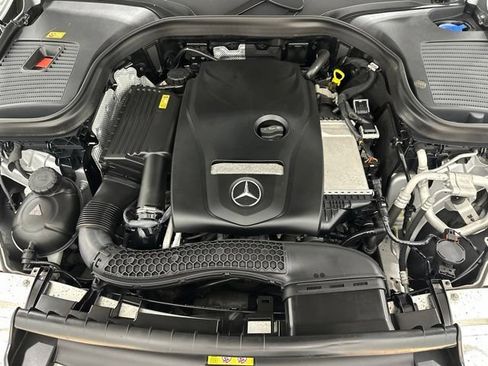 Used 2016 Mercedes-Benz GLC 300 4MATIC image 9