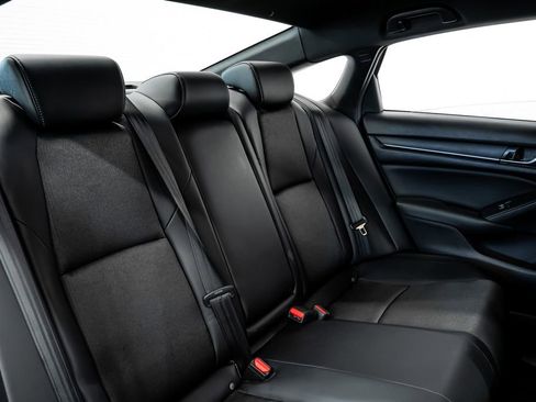 Used 2022 Honda Accord Sport image 33