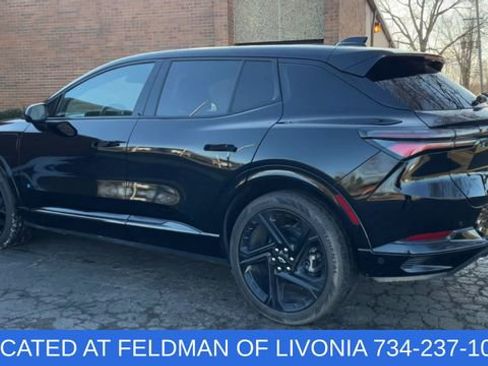 Used 2024 Chevrolet Equinox EV RS image 6