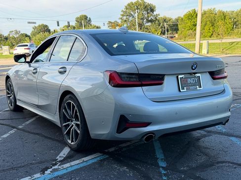 Used 2019 BMW 330i Sedan RWD image 3