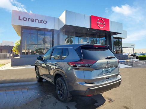 New 2026 Nissan Rogue SV image 6