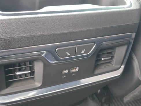 Used 2023 GMC Sierra 1500 Denali Ultimate AWD/4WD image 15