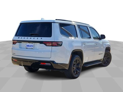Used 2023 Jeep Wagoneer Series II image 8