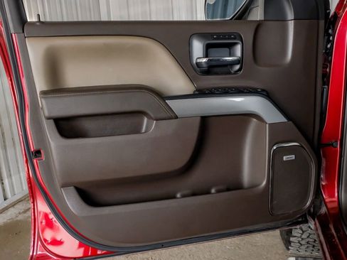 Used 2016 Chevrolet Silverado 1500 LTZ Z71 w/ LTZ Plus Package AWD/4WD image 43