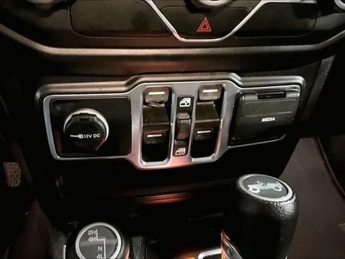 Used 2020 Jeep Wrangler Unlimited Sport S image 24