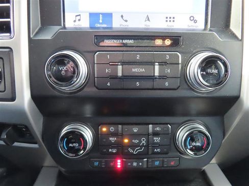 Used 2019 Ford F450 Platinum w/ Platinum Ultimate Package image 34