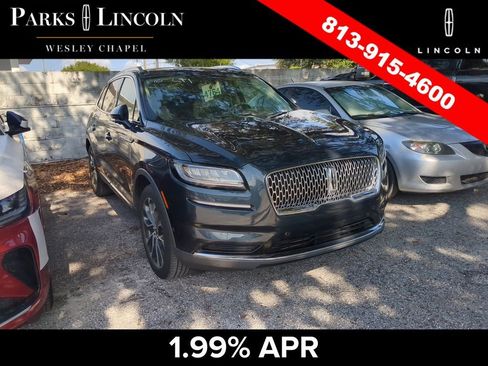 Used 2023 Lincoln Nautilus Reserve w/ Equipment Group 201A FWD image 2