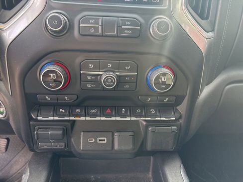 Used 2019 Chevrolet Silverado 1500 LT Trail Boss image 16