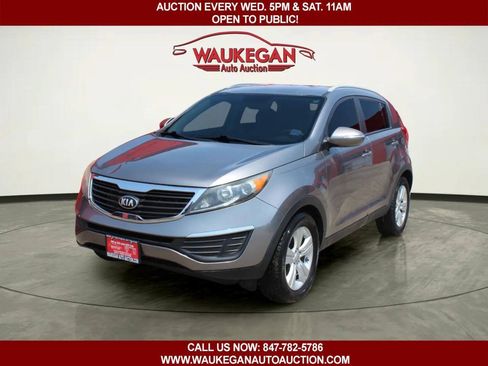 Used 2013 Kia Sportage LX w/ Convenience Pkg FWD image 1