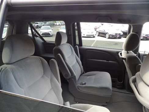Used 2010 Honda Odyssey LX image 24