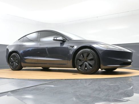 Used 2024 Tesla Model 3 Long Range AWD/4WD image 49