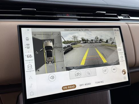 New 2026 Land Rover Range Rover SE image 25