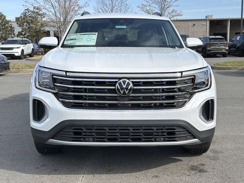 New 2026 Volkswagen Atlas SE FWD image 8