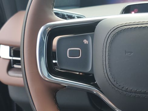 New 2027 Lincoln Navigator Reserve AWD/4WD image 17