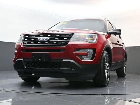 Used 2016 Ford Explorer Sport w/ Equipment Group 401A image 33