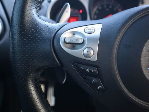 Used 2014 Nissan 370Z Touring w/ Sport Package image 20