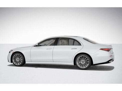New 2025 Mercedes-Benz S 580 4MATIC Sedan image 32
