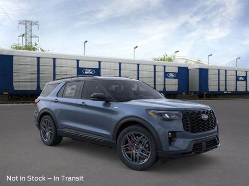 New 2026 Ford Explorer ST-Line w/ ST-Line Street Pack RWD image 7