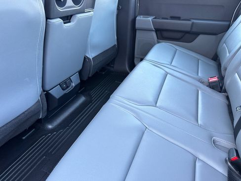 New 2026 Ford F250 XL w/ XL Off-Road Package AWD/4WD image 13