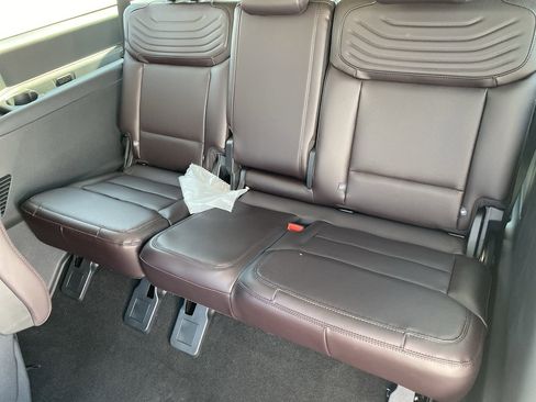 New 2026 Ford Expedition Max Platinum w/ Platinum Ultimate Package image 16