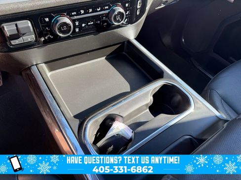 Used 2024 Chevrolet Silverado 2500 LTZ w/ LTZ Convenience Package image 24