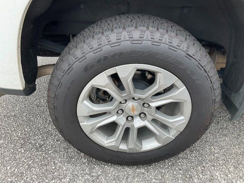 Used 2024 Chevrolet Silverado 1500 LT w/ All Star Edition Plus image 14