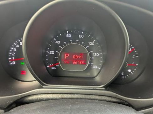 Used 2018 Kia Soul image 31