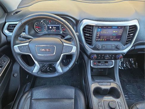 Used 2023 GMC Acadia SLT image 19
