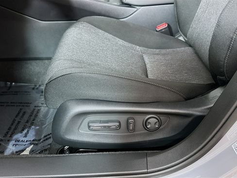 Used 2025 Honda Accord SE image 18
