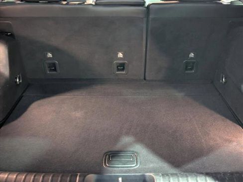 Used 2019 Jeep Cherokee Limited image 6