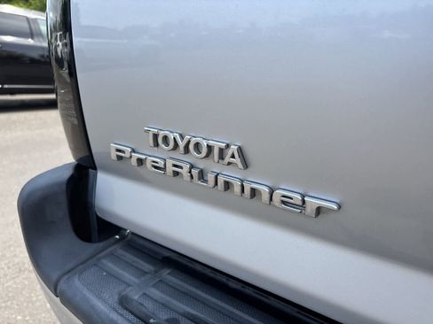 Used 2005 Toyota Tacoma PreRunner RWD image 9