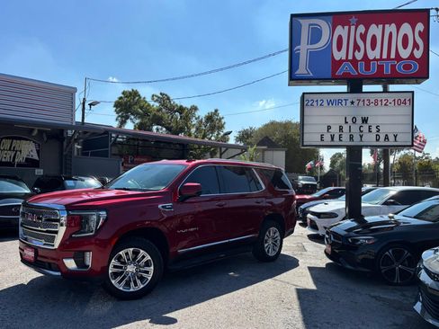 Used 2021 GMC Yukon SLT w/ Rear Media and Nav Package image 1