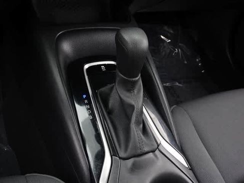 Certified 2023 Toyota Corolla LE FWD image 33