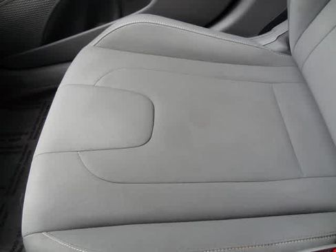 Used 2024 Hyundai Elantra SEL FWD image 43
