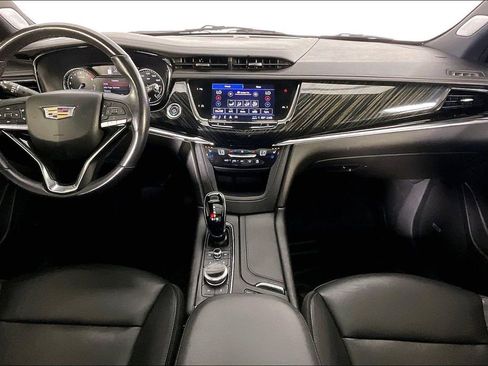 Used 2023 Cadillac XT6 Premium Luxury AWD/4WD image 19