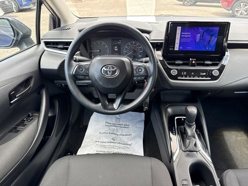 Used 2024 Toyota Corolla LE FWD image 15