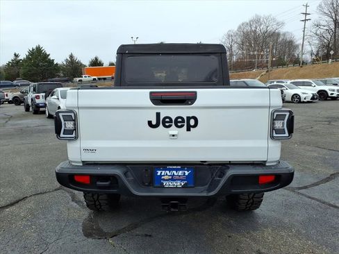 Used 2021 Jeep Gladiator Willys image 4