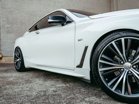 Used 2017 INFINITI Q60 3.0t w/ Cargo Package image 27