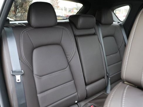 Certified 2025 MAZDA CX-5 Signature image 9