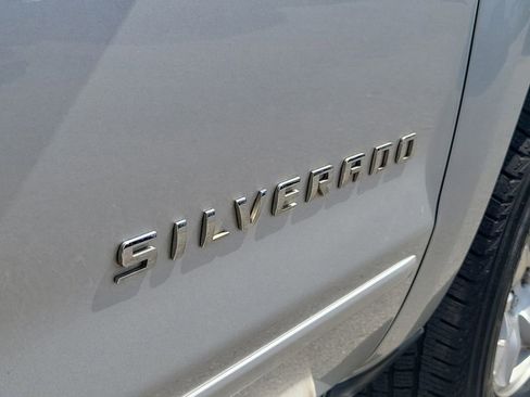 Used 2019 Chevrolet Silverado 1500 LT image 11