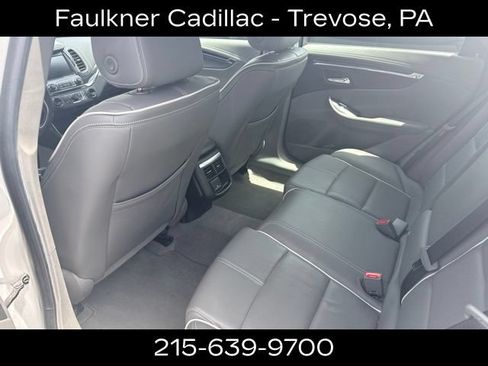 Used 2017 Chevrolet Impala Premier w/ Enhanced Convenience Package FWD image 8
