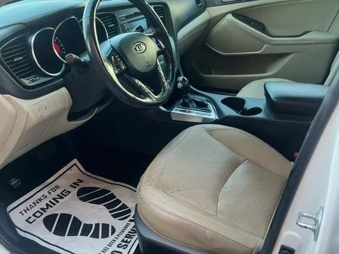 Used 2012 Kia Optima EX FWD image 10