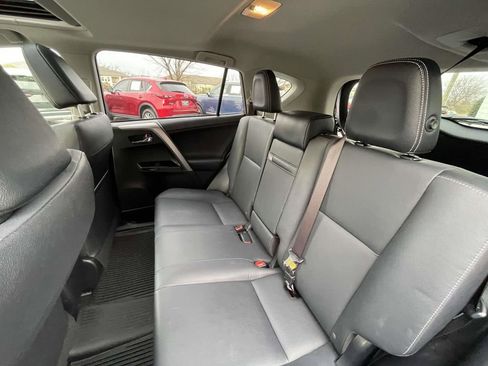 Used 2017 Toyota RAV4 Limited image 22