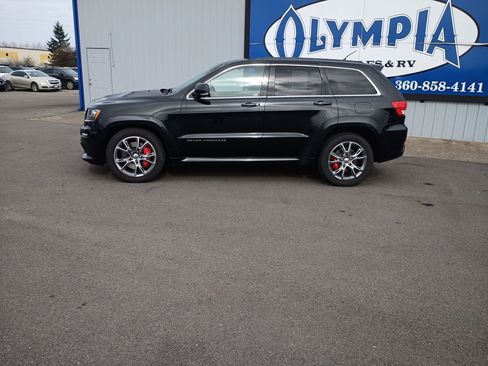 Used 2012 Jeep Grand Cherokee SRT8 w/ Luxury Group II AWD/4WD image 3