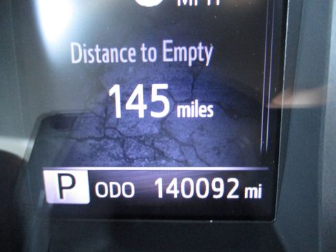 Used 2017 Toyota Tacoma SR5 RWD image 17