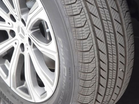 Certified 2026 Mercedes-Benz GLC 300 image 28