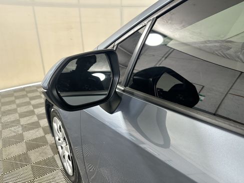 Used 2021 Toyota Corolla LE FWD image 10