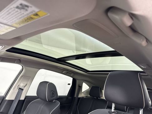 Used 2022 Acura RDX AWD w/ Advance Package image 18
