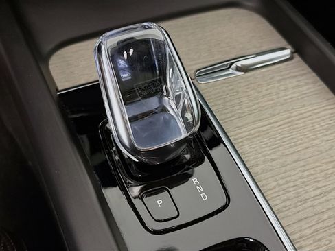 Used 2022 Volvo XC60 B5 Inscription w/ Advanced Package image 19